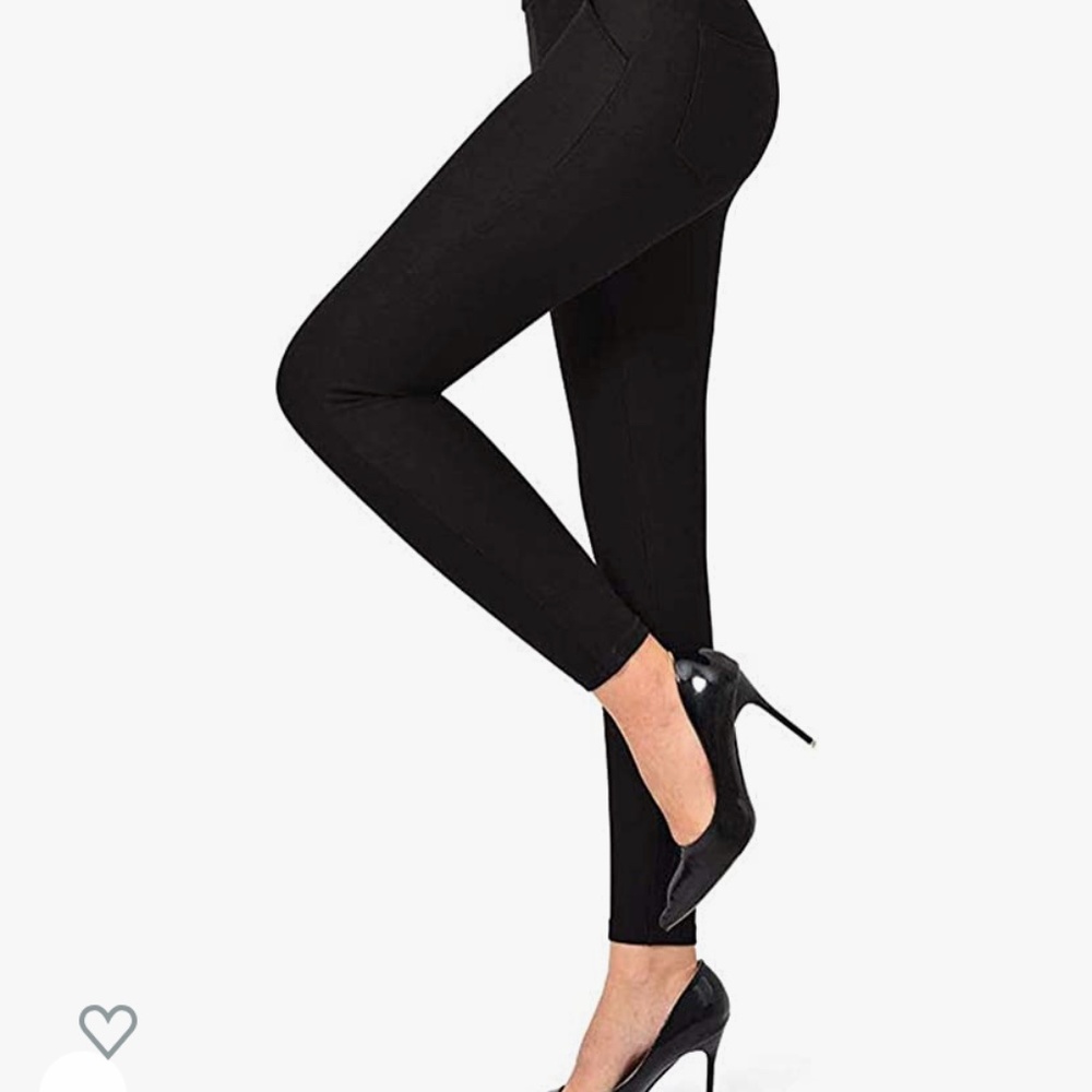 Gina’s y skinny stretch pants with pockets. NWT. Retsil 60